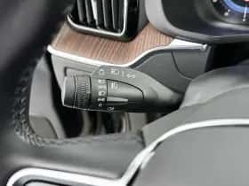 Volvo XC60 (2024) thumbnail 26