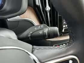 Volvo XC60 (2024) thumbnail 27