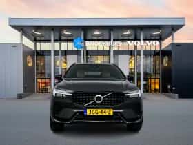 Volvo XC60 (2024) thumbnail 5