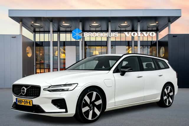 Volvo V60 (2025) thumbnail 1