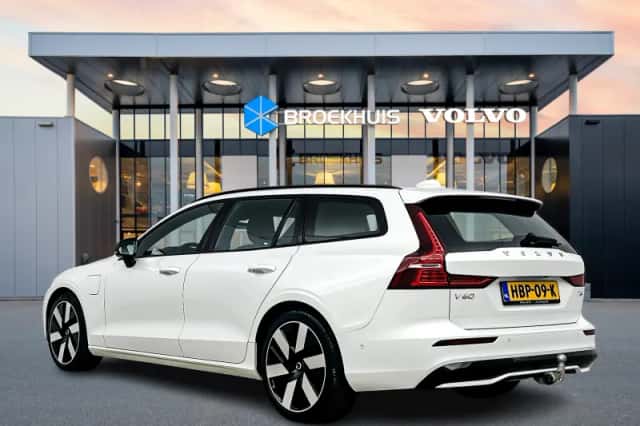 Volvo V60 (2025) thumbnail 4