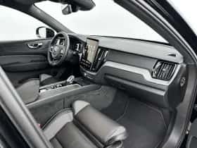 Volvo XC60 (2025) thumbnail 9