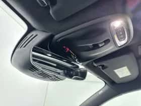 Volvo XC40 (2019) thumbnail 27