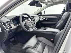 Volvo V90 (2025) thumbnail 9