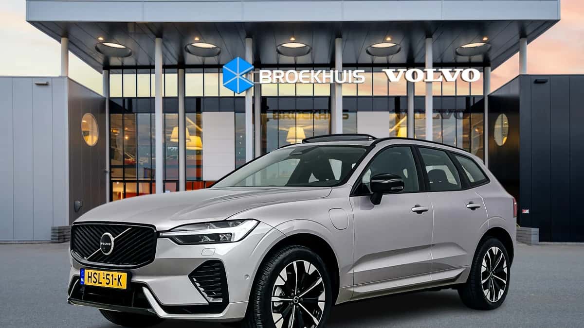 Volvo XC60 (2025) — foto 1