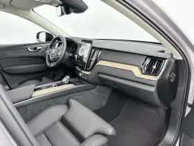 Volvo XC60 (2025) thumbnail 10