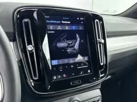 Volvo XC40 (2025) thumbnail 22