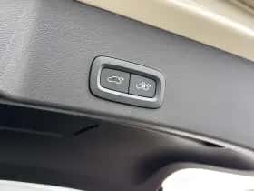 Volvo XC40 (2025) thumbnail 31