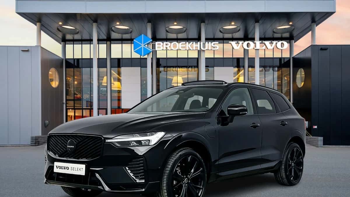Volvo XC60 (2026) — foto 1