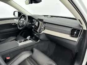 Volvo XC90 (2025) thumbnail 11