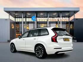 Volvo XC90 (2025) thumbnail 4