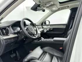 Volvo XC90 (2025) thumbnail 9