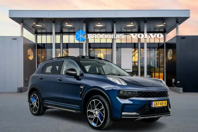 Lynk & Co 01 (2022) thumbnail 2