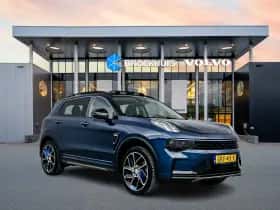 Lynk & Co 01 (2022) thumbnail 2
