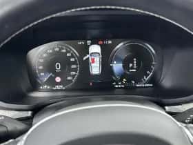 Volvo V60 (2020) thumbnail 17