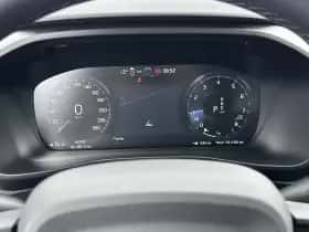 Volvo XC40 (2022) thumbnail 17