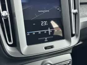 Volvo XC40 (2022) thumbnail 22