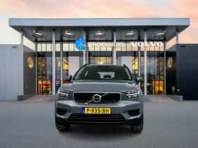 Volvo XC40 (2022) thumbnail 5