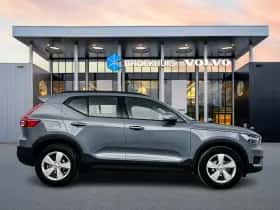 Volvo XC40 (2022) thumbnail 7