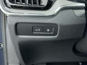 Volvo V60 (2025) thumbnail 30