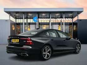 Volvo S60 (2021) thumbnail 3