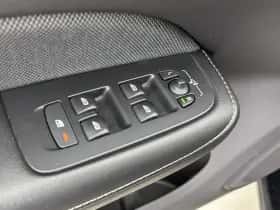 Volvo S60 (2021) thumbnail 44