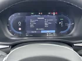 Volvo XC60 (2025) thumbnail 18