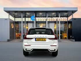Volvo XC60 (2025) thumbnail 6