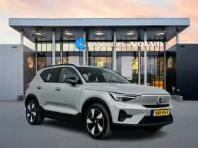 Volvo EX40 (2025) thumbnail 2