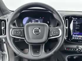 Volvo EX40 (2025) thumbnail 15
