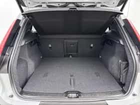 Volvo EX40 (2025) thumbnail 32