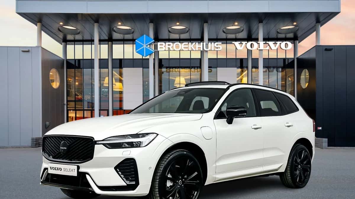 Volvo XC60 (2026) — foto 1