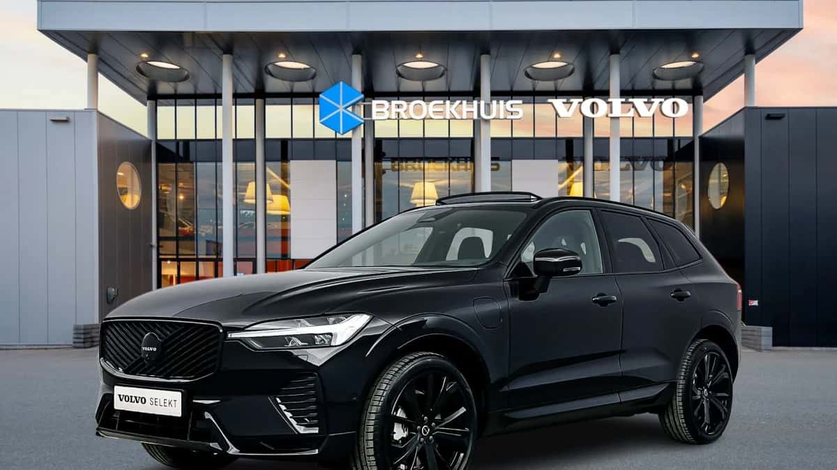 Volvo XC60 (2026) — foto 1