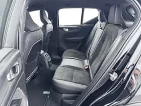 Volvo XC40 (2022) thumbnail 14