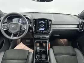 Volvo XC40 (2022) thumbnail 15