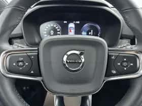 Volvo XC40 (2022) thumbnail 16