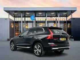 Volvo XC60 (2023) thumbnail 4