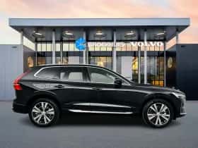 Volvo XC60 (2023) thumbnail 7