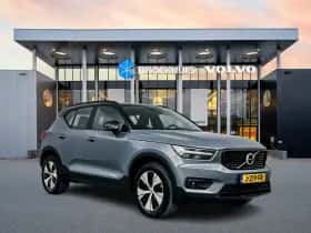 Volvo XC40 (2020) thumbnail 2