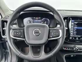 Volvo XC40 (2020) thumbnail 14