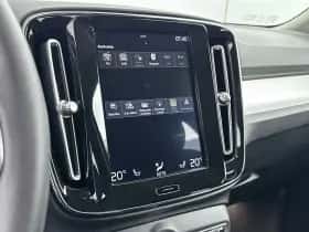 Volvo XC40 (2020) thumbnail 22