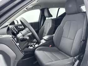 Volvo XC40 (2022) thumbnail 11
