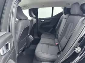 Volvo XC40 (2022) thumbnail 13
