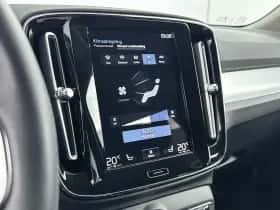 Volvo XC40 (2022) thumbnail 21