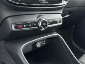 Volvo XC40 (2022) thumbnail 23