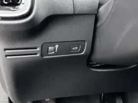 Volvo XC40 (2022) thumbnail 29