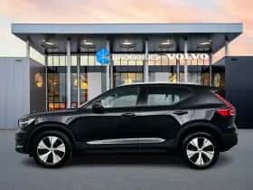 Volvo XC40 (2022) thumbnail 8