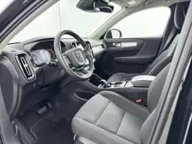 Volvo XC40 (2022) thumbnail 9