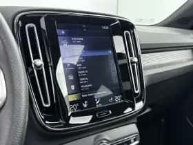 Volvo XC40 (2020) thumbnail 22