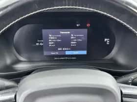 Volvo XC40 (2021) thumbnail 16